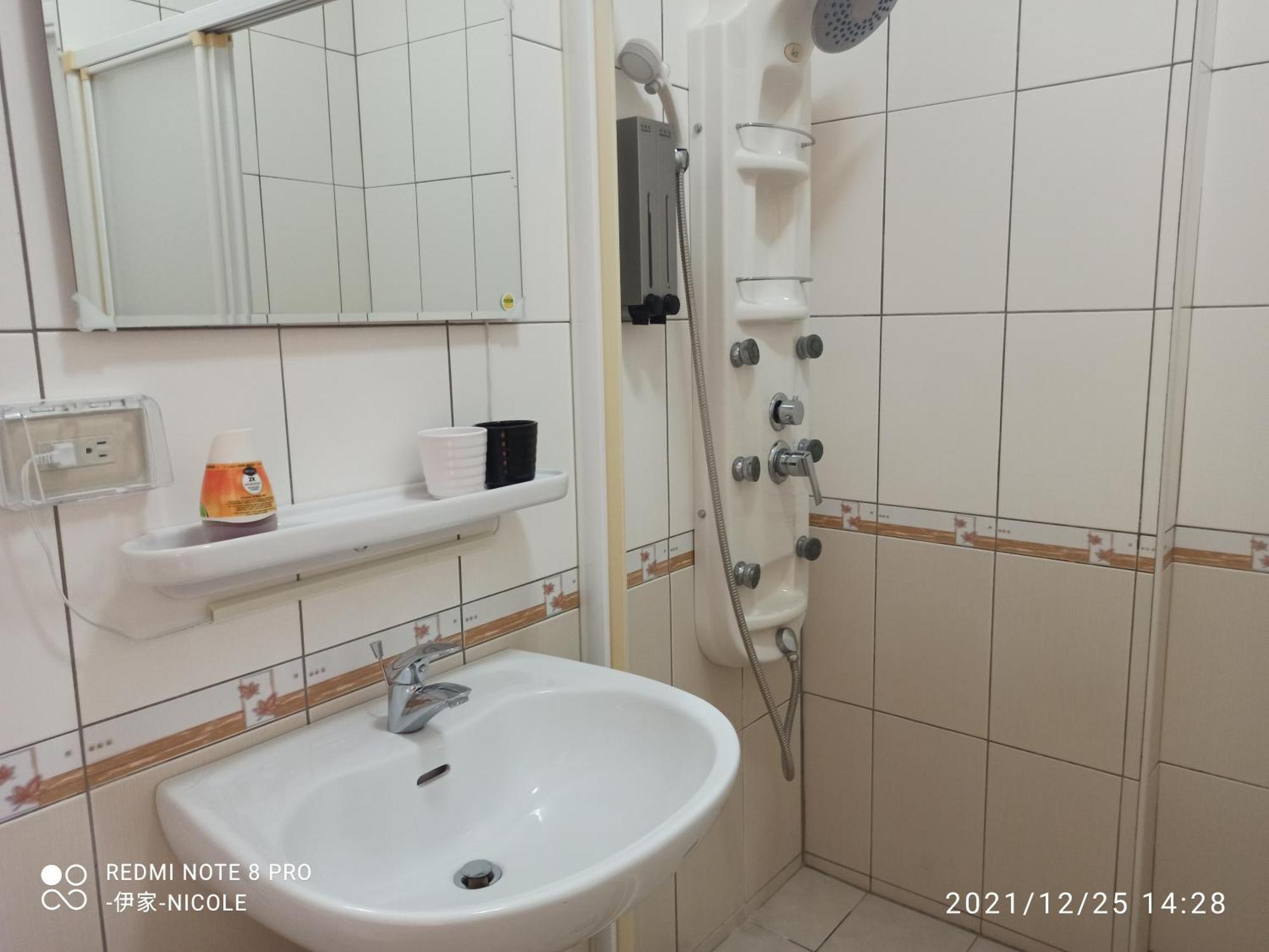 Taitung 伊家民宿yi Home 志航路一段398號 חדר תמונה